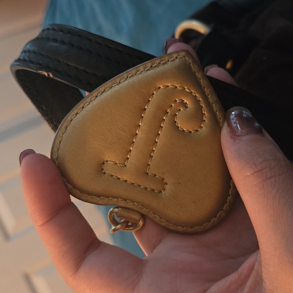Juicy Couture Black and Gold Shoulder Bag - Picture 5 of 5